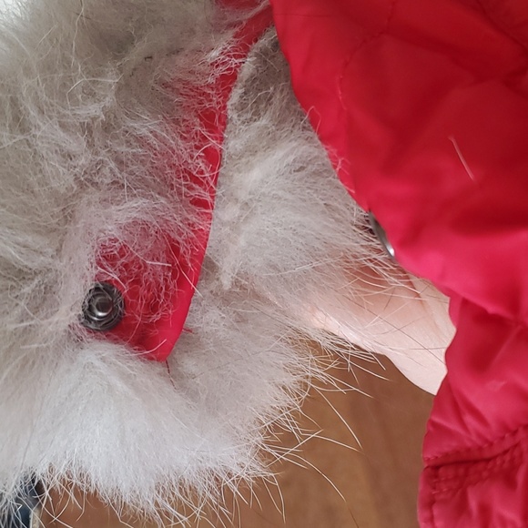 Moncler jacket size 10 with feathers hat around the hat - Picture 13 of 15